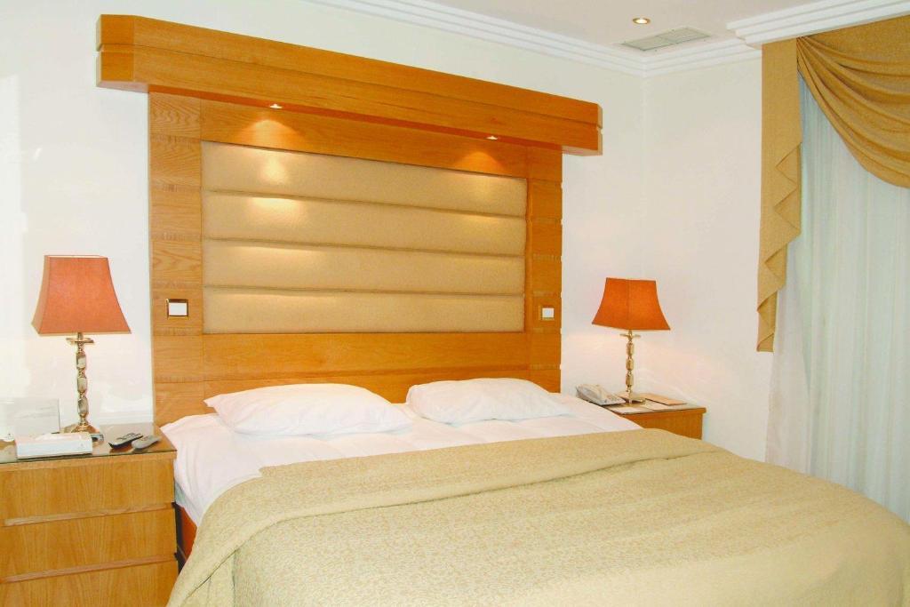 Mirage Suites Kuwait City Room photo